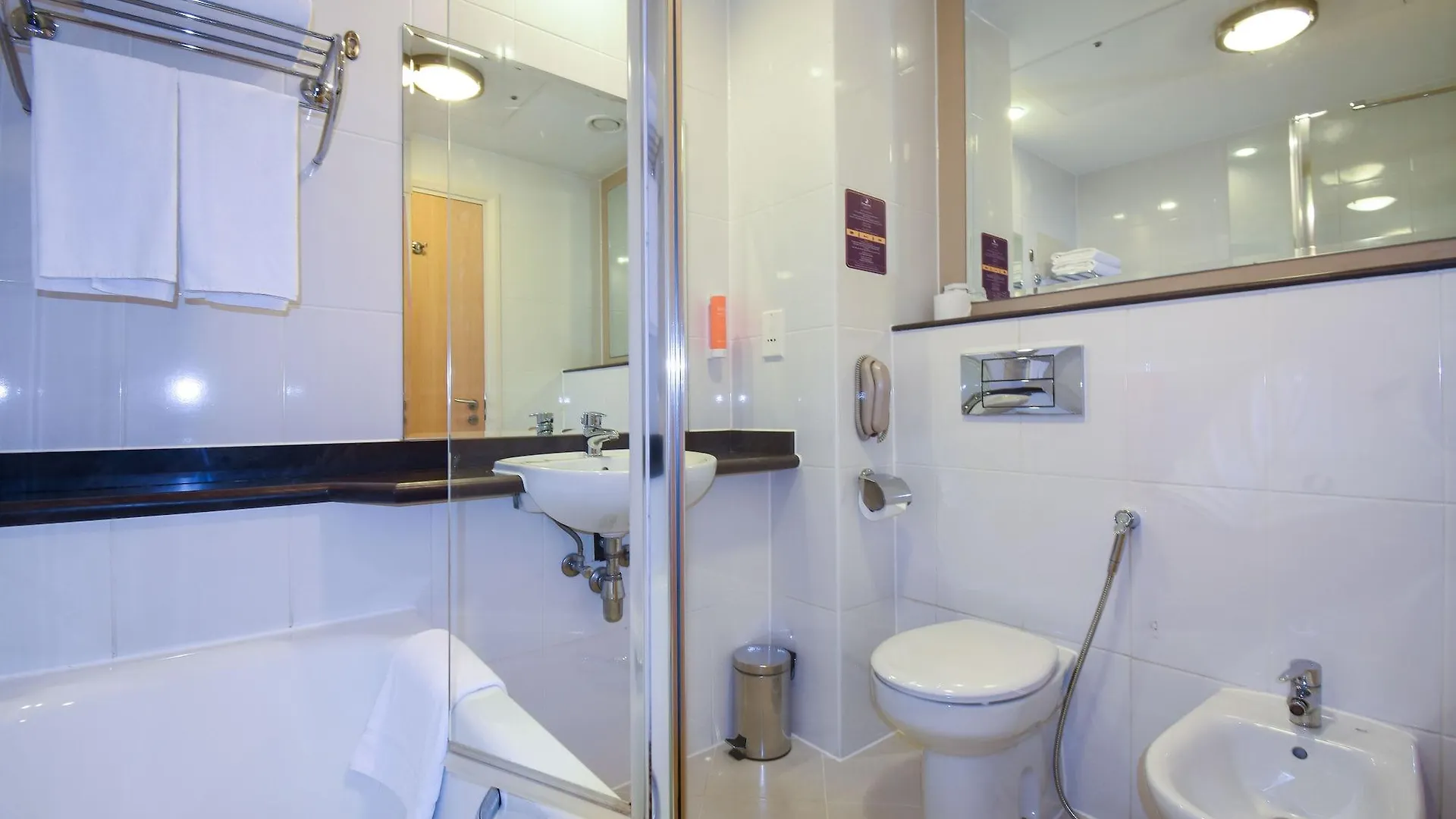 Hotel Premier Inn Dubai International Airport