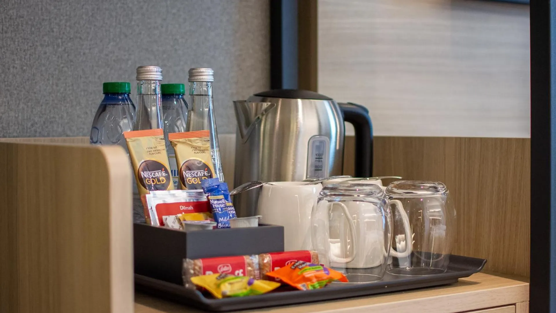 Premier Inn Dubai International Airport Hotel